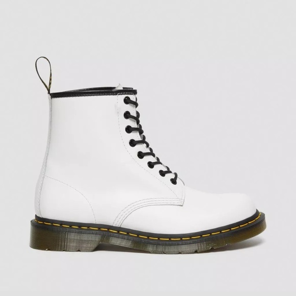 Dr Martens 1460 8 Eye Smooth Boot - White *LIKE NEW* - Picture 11 of 11